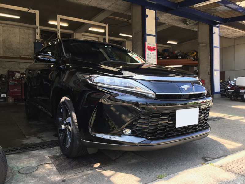 【新車販売】TOYOTA『ハリアープレミアム2.0ターボ 4WD』 